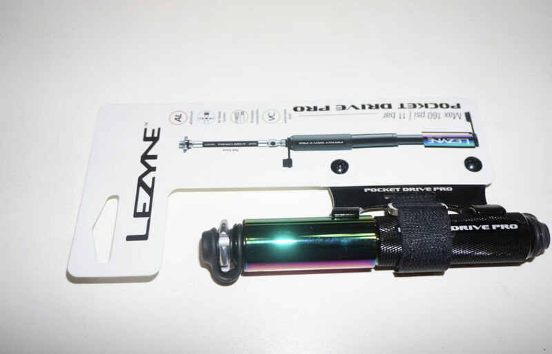 Lezyne/レザイン Pocket Drive Pro 携帯ポンプ/ネオメタリック・ブラック 新品