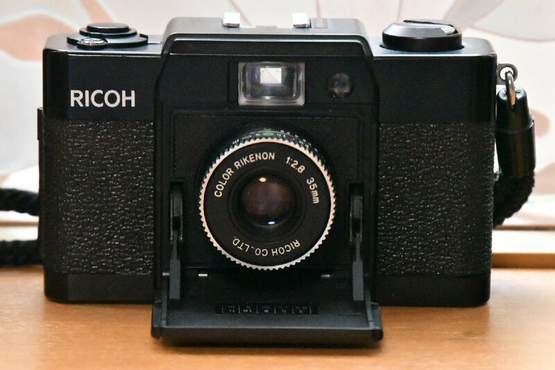 フイルムカメラ 初心者 コンパクトカメラ リコー RICOH FF-1 レンジファインダー【中古】【オバーホール済】