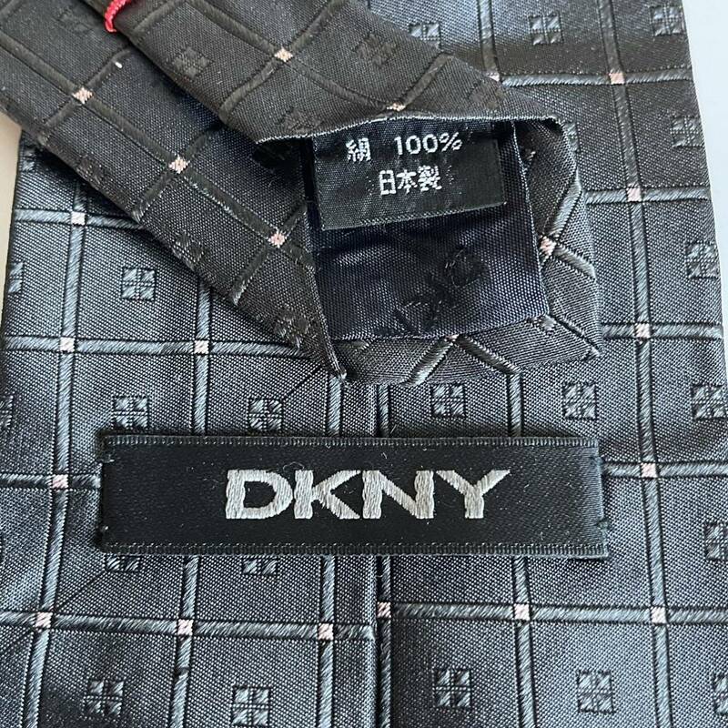 DKNY (ダナキャランニューヨーク) グレー格子柄ネクタイ