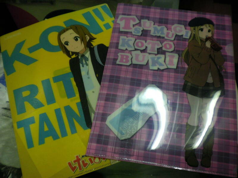 [ けいおん！ ]クリアファイル ２枚セット 田井中律+琴吹紬 A4サイズ 送料無料