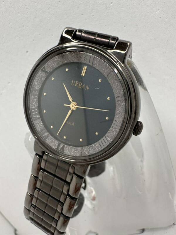 【SEIKO】ALBA 腕時計 クォーツ 中古品　電池交換済み　稼動品　49-10