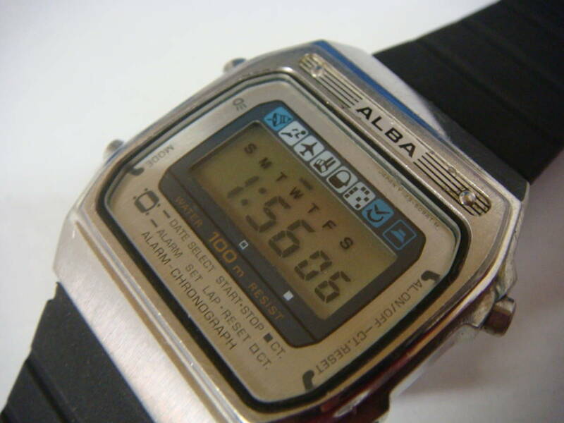 ◆◇692Z【アンティーク】セイコーアルバチープデジタル腕時計（ワケアリ動品）◇◆