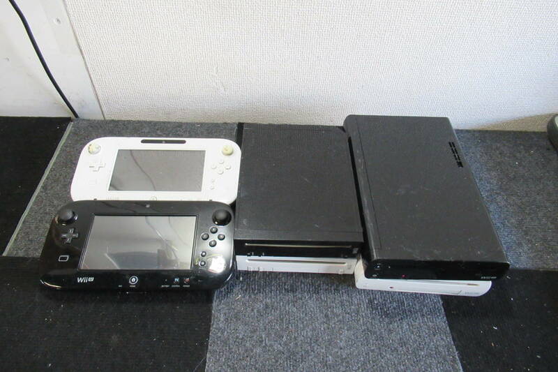 棚3.B692 　Nintendo　任天堂　Wii/WiiU　WUP-010（JPN）/2台　WUP-101（01）32G /2台　RVL-001（JPN）/2台　6台セット 