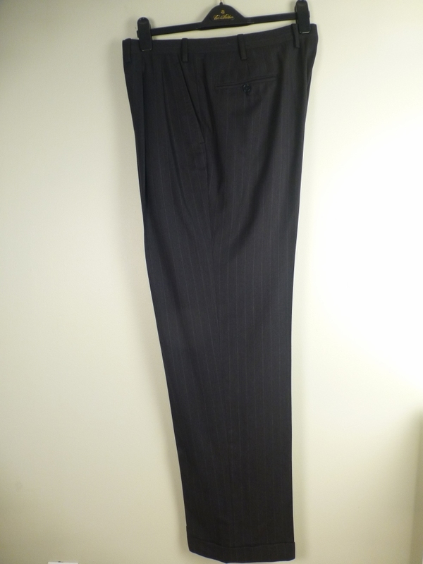 ◆Kiton キートン ドレスパンツ W93 L83.5 美品 グレーストライプ キングサイズ 54 スラックス 