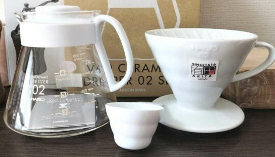 HARIO(ハリオ) V60セラミックドリッパー02セット 1~4杯用 日本製 新品 ホワイト 未使用品 XVDD-3012W