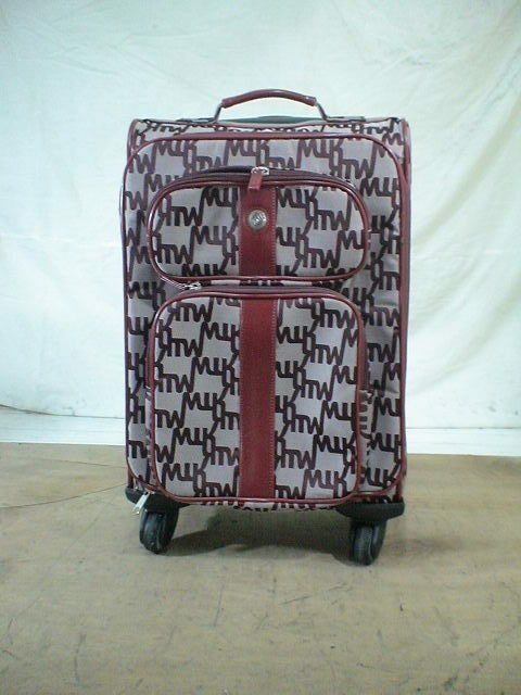 4155　Michiko Koshino　赤　鍵付　スーツケース　キャリケース　旅行用　ビジネストラベルバック