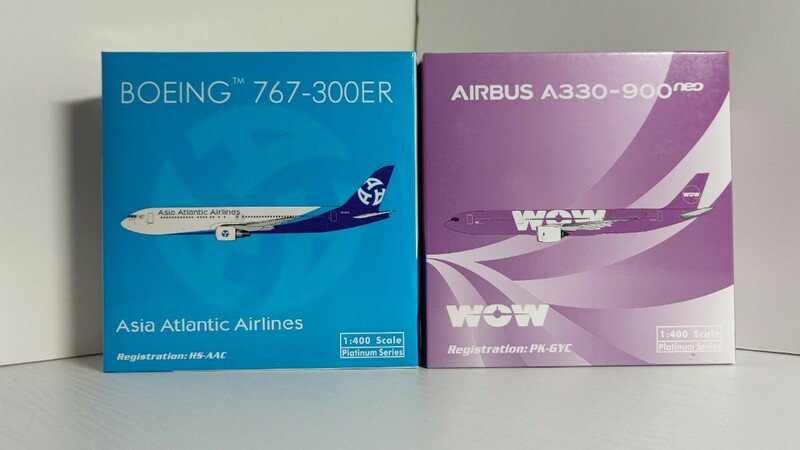 1/400 Phoenix Asia Atlantic Airlines BOEING 767-300ER / WOW Air AIRBUS A330-900 2個セット