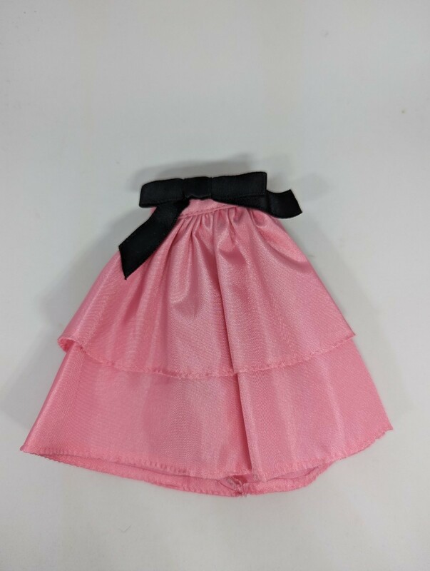 ジェニー タカラ TAKARA スカート ピンク リボン 黒 洋服 レトロ 洋服 衣装