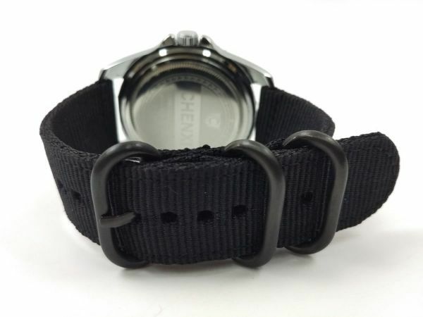 ナイロン製ミリタリーストラップ 交換用腕時計ベルト 黒Xブラック 24mm