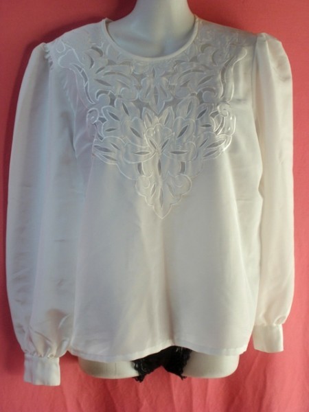 ＵＳＥＤ La Festachis ブラウス サイズ９ 白色