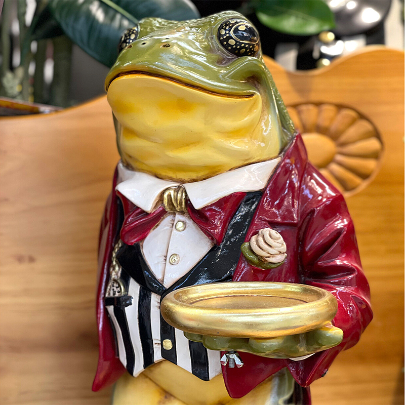 置き物 蛙 カエル かえる インテリア フィギュア オブジェ カフェ レストラン 小物雑貨 玄関 エントランス 受付 カウンター