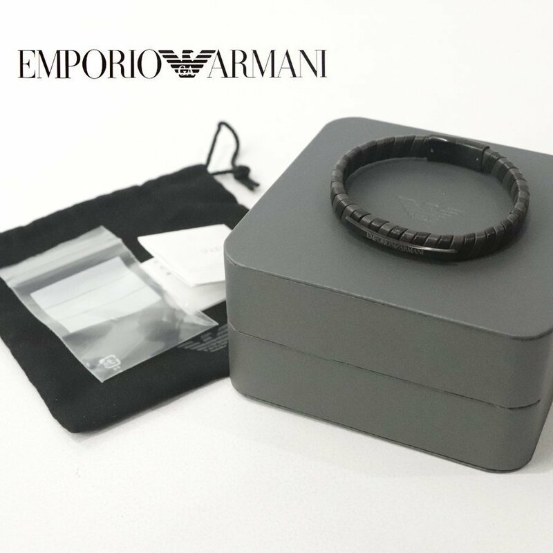 相場価格￥16,900- 極美品 箱付き ジョルジオ・アルマーニ EMPORIO ARMANI レザーデザイン ブレスレット 黒×茶 メンズ 時計 腕輪