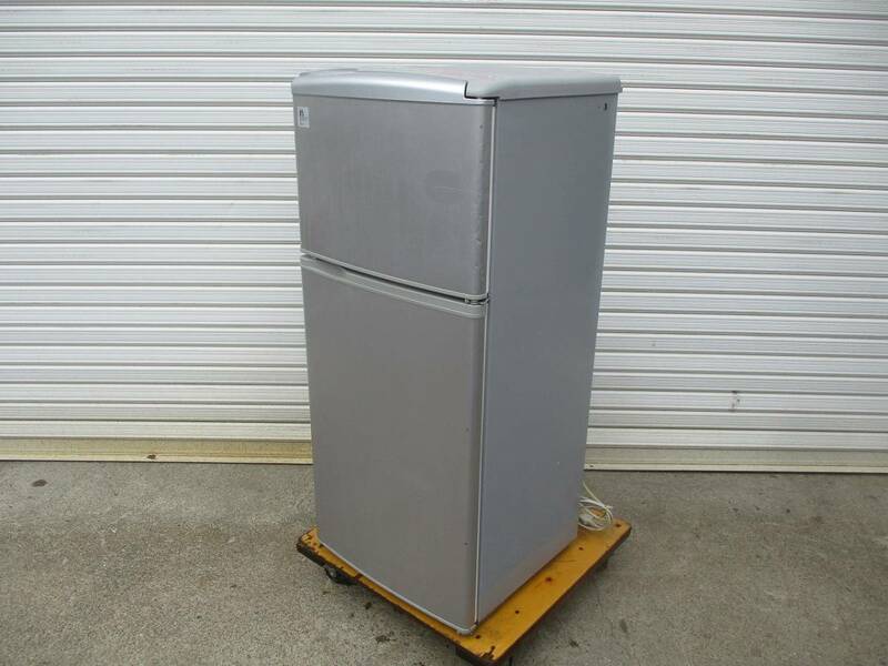 y1804-50　業務用　三洋　ノンフロン直冷式冷凍冷蔵庫　SR-111P(SB)-1　2008年製　100V　W476×D500×H1088　店舗用品　中古　厨房