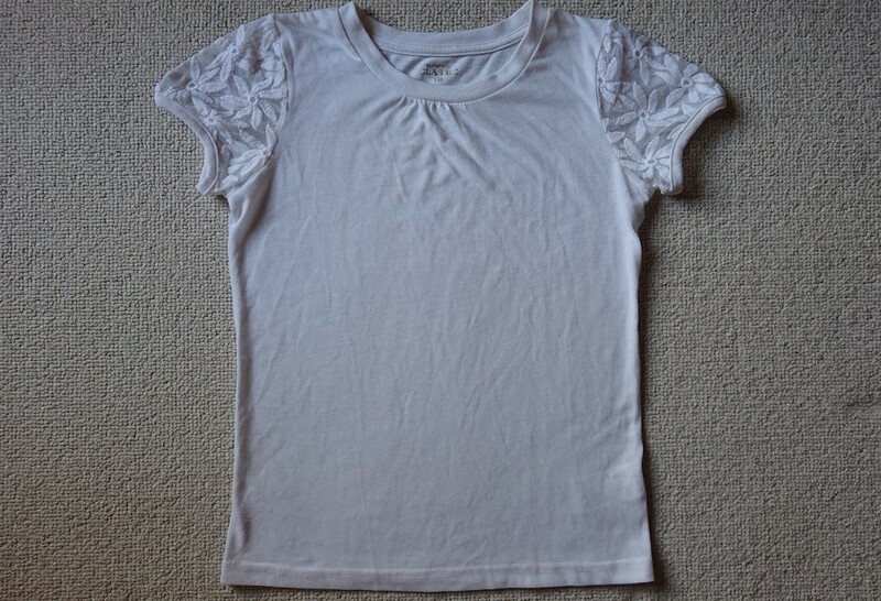 サイズ140 白おしゃれな半袖Tシャツ