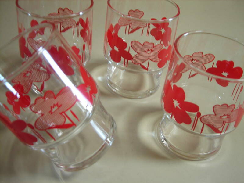 R5 10★ADELEX　レトロ　タンブラーグラス ４個セット　赤・花柄　硝子 コップ