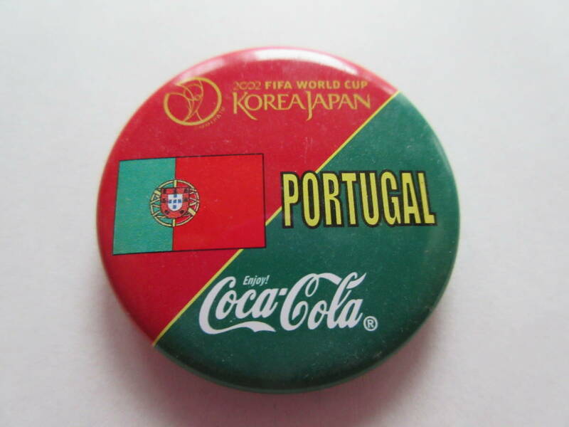 古い缶バッチ　コカ・コーラ　2002FIFA WORLD CUP　PORTOGAL