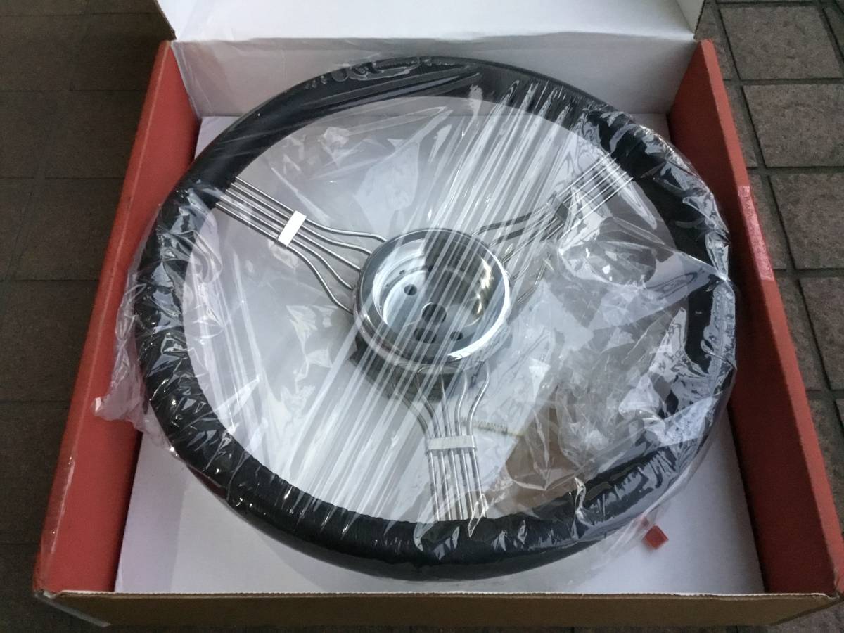 Lecarra レカラ ステアリング ホイール Newstalgic Banjo 15インチ 新品 フォード ボム カスタム ホット ラット ロッド ビンテージ アメ車