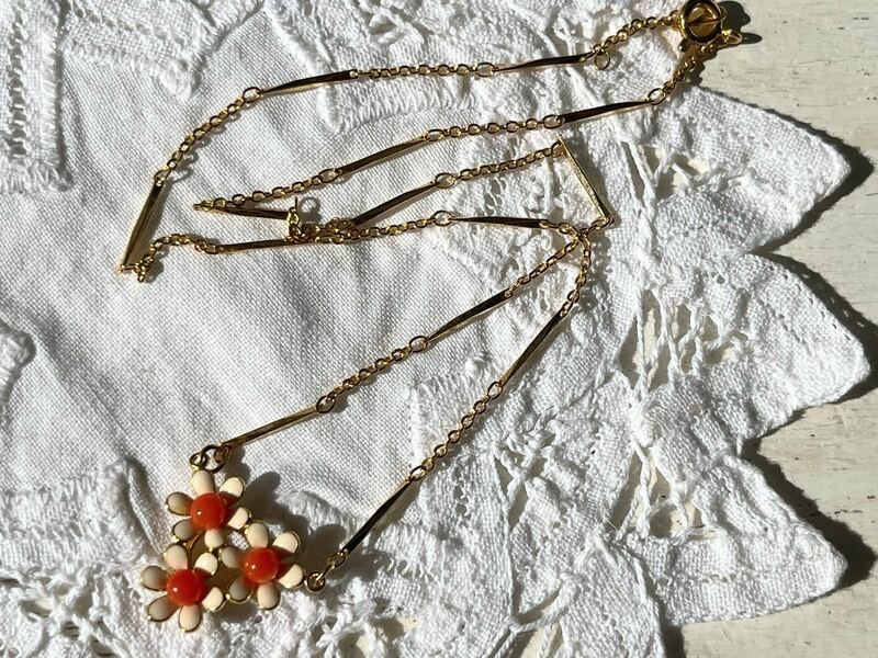 ヴィンテージ ** 美しいエナメルのお花モチーフネックレス vintage necklace