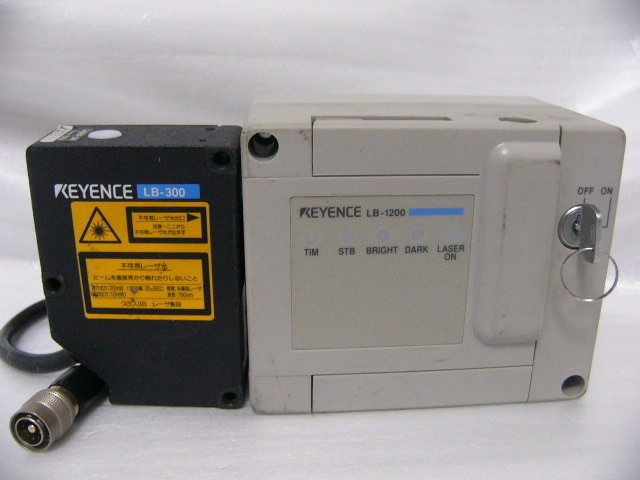 ★動作保証★ Keyence CCDレーザ変位計 LB-300 + LB-1200