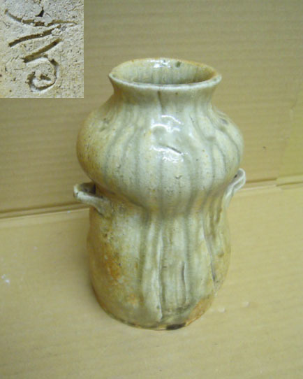 1J009●良品●陶器の 花瓶●華道 茶道 水盤 剣山 壷 甕