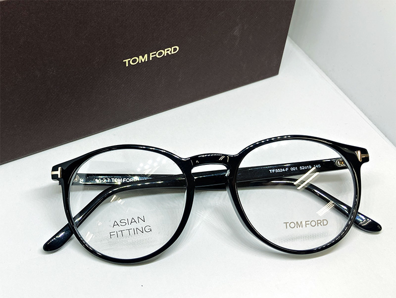TOM FORD 正規品 眼鏡フレーム FT5524-F-001 黒縁 ブラック ボストン 新品 トムフォード アジアンフィット 度付き加工可