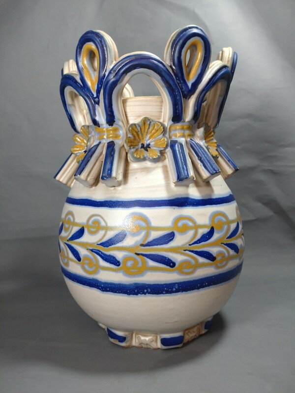 イタリア　18世紀　マジョリカ彩色　の　アンティーク壺