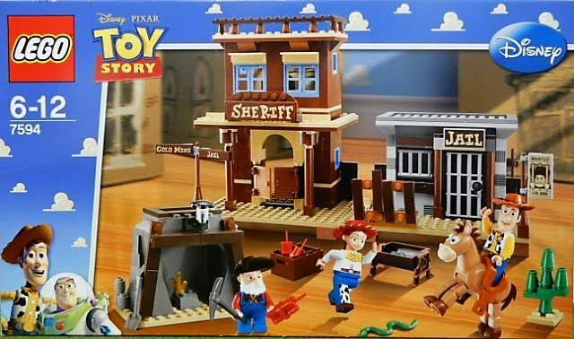 LEGO レゴ　7594 トイ・ストーリー 2 ウッディのラウンドアップ　建物のみ