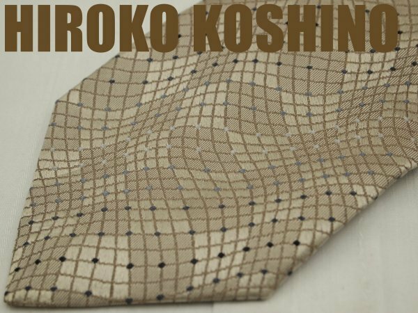 OA 868【期間限定】 ヒロココシノ HIROKO KOSHINO ネクタイ ゴールド色系 ジオメトリック柄 ジャガード