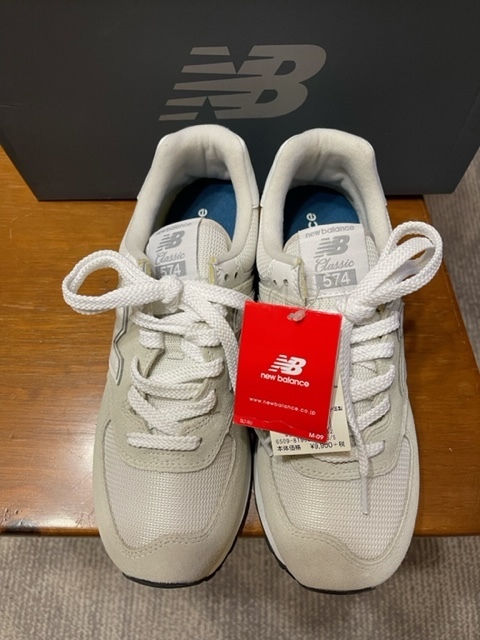 25.5 NewBalance ML574EGW 25.5 NB スニーカー メンズスニーカー ニューバランス メンズシューズ 送料無料 新品未使用品 NEWBALANCE