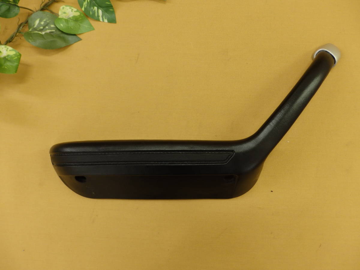 B665 貴重 日産 純正 当時物 絶版品 ★ グロリア セドリック 230 インナー アームレスト Assy (Fr 助手席 左側)★ ニッサン 旧車 L20 L26 
