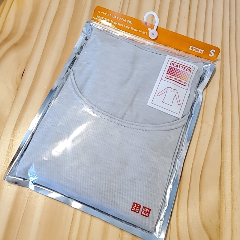 1915 UNIQLO ユニクロ S HEATTECH ヒートテック クルーネック Tシャツ 8分袖 グレー ハイネック インナーシャツ 保温 