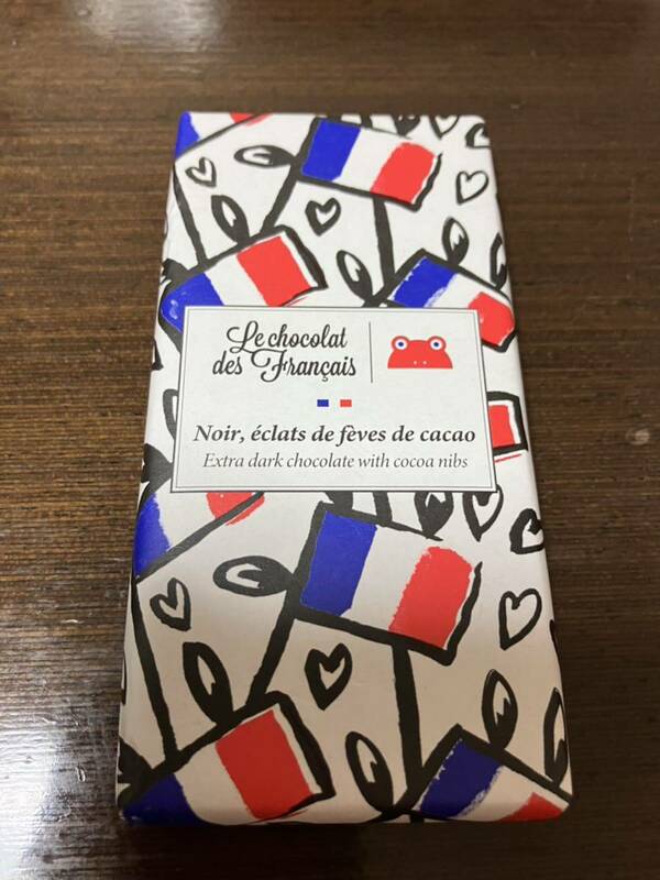 フランス　カカオニブ入りエクストラダークチョコレート　タブレット　Le chocolat des Franaisル・ショコラ・デ・フランセ　30g ビオ　
