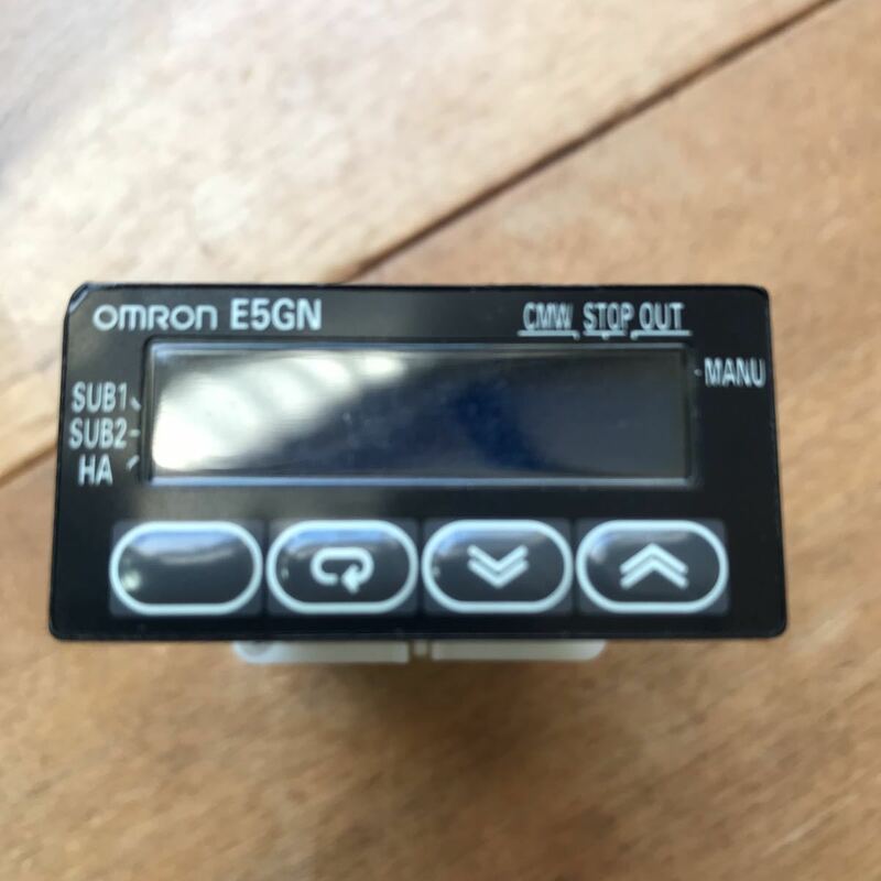 温度調節器 デジタル調節計 温調器 E5GN OMRON オムロン 温度コントロール 温度制御 E5GN-Q101TD-C-FLK RS-232C 24V駆動 シリアル通信