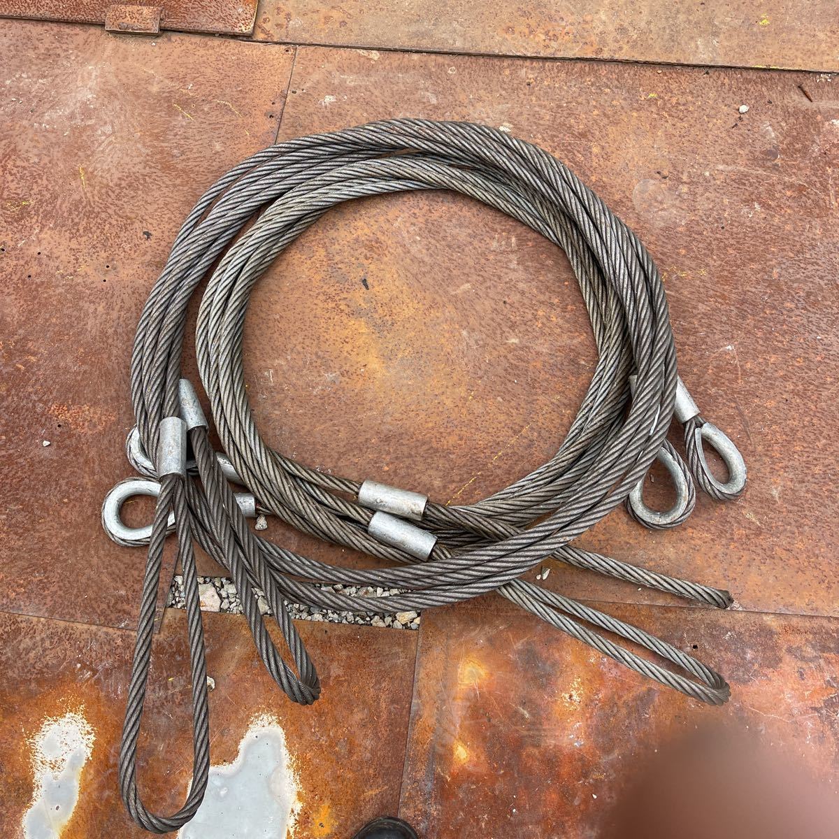16mm x 6m x 4本セットワイヤ ワイヤーロープ 玉掛けワイヤー ユニック　工事用品　重量物