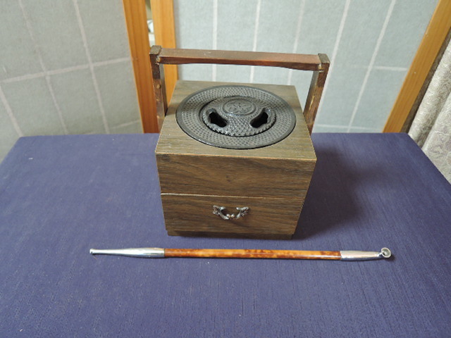 手付き灰皿　鉄　木製　煙管　茶道具