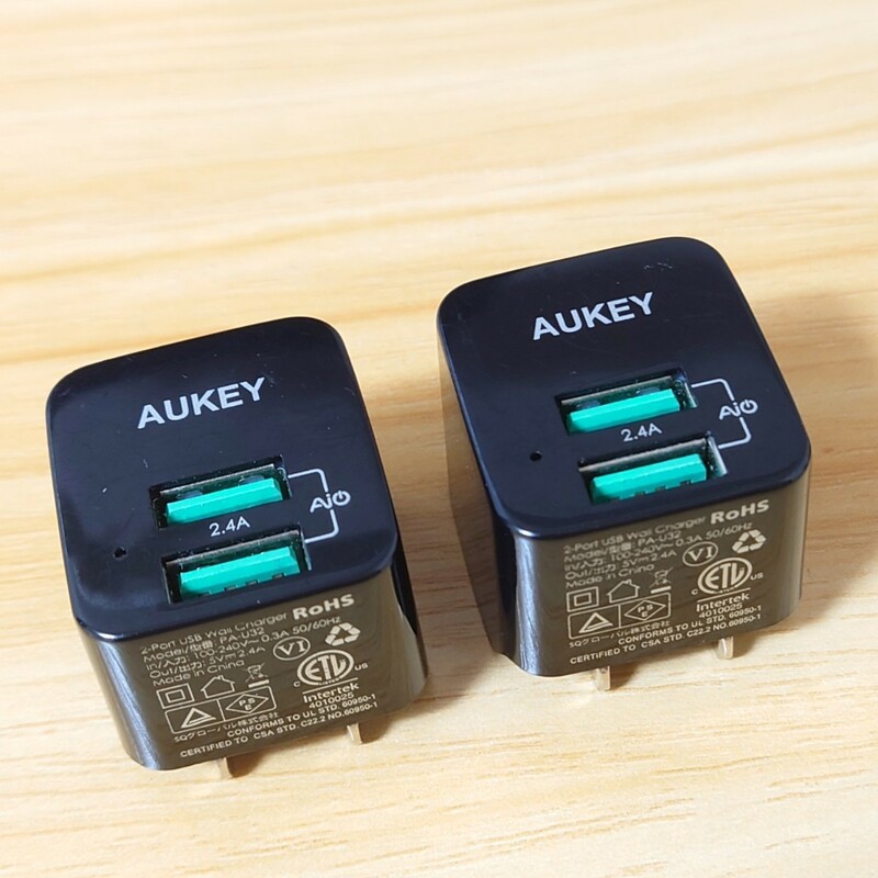 【送料185円】AUKEY USB充電器 2個セット ACアダプター ホワイト 2ポート 超小型 折りたたみ式 軽量 コンパクト AiPower機能搭載 携帯 軽量