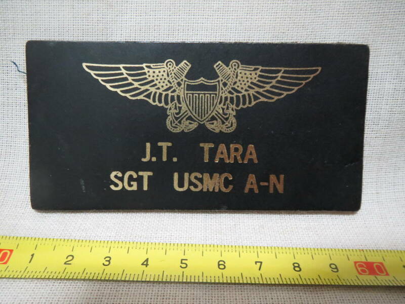 実物 珍品 入手困難 アメリカ海兵隊 J.T. TARA SGT パイロット クルー USMC ネームタグ フライト ジャケット A-2 G-1 B-3 レザー