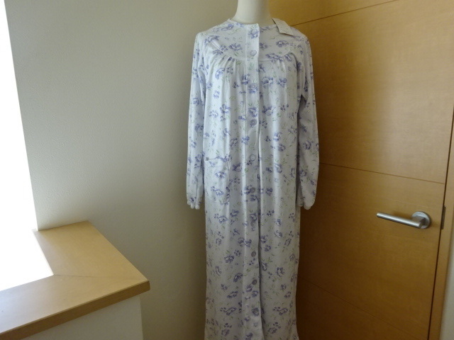 パジャマ 婦人用 前あき ネグリジェ Mサイズ ブルー系