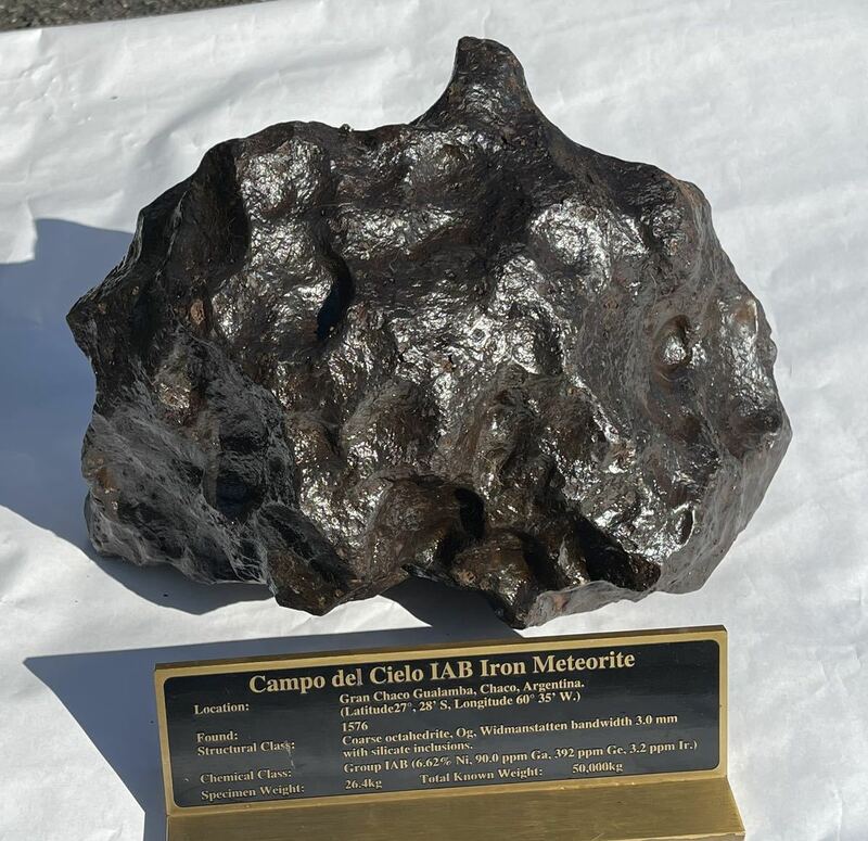 博物館級！巨大な！カンポ・デル・シエロ隕石アルゼンチン　チャコ州　26.4kg