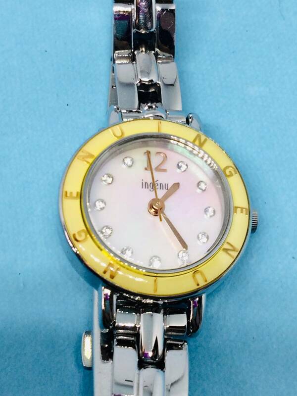 (Z19)シェル文字盤(*'▽')セイコーアルバ・アンジェーヌ（電池交換済）シルバーレディス腕時計USED（送料全国一律185円）素敵な時計です。