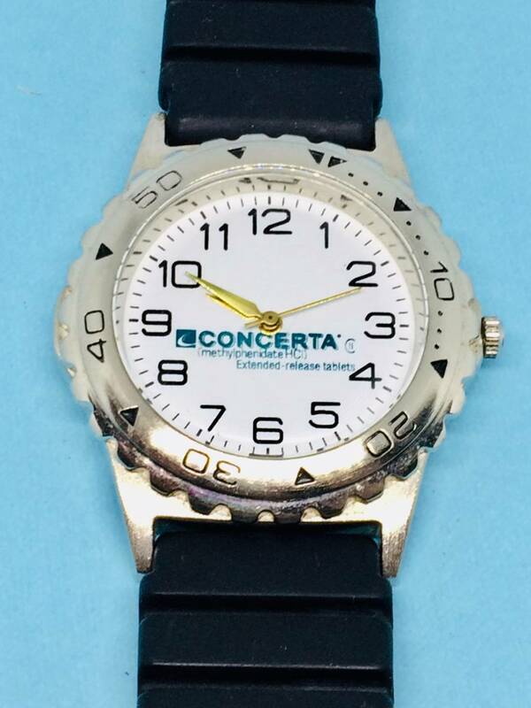 (Z24)スポーツに(*'▽')CONCERTA・コンサート（電池交換済）つや消しシルバー・メンズ腕時計USED（送料全国一律185円）スポーツウォッチ。