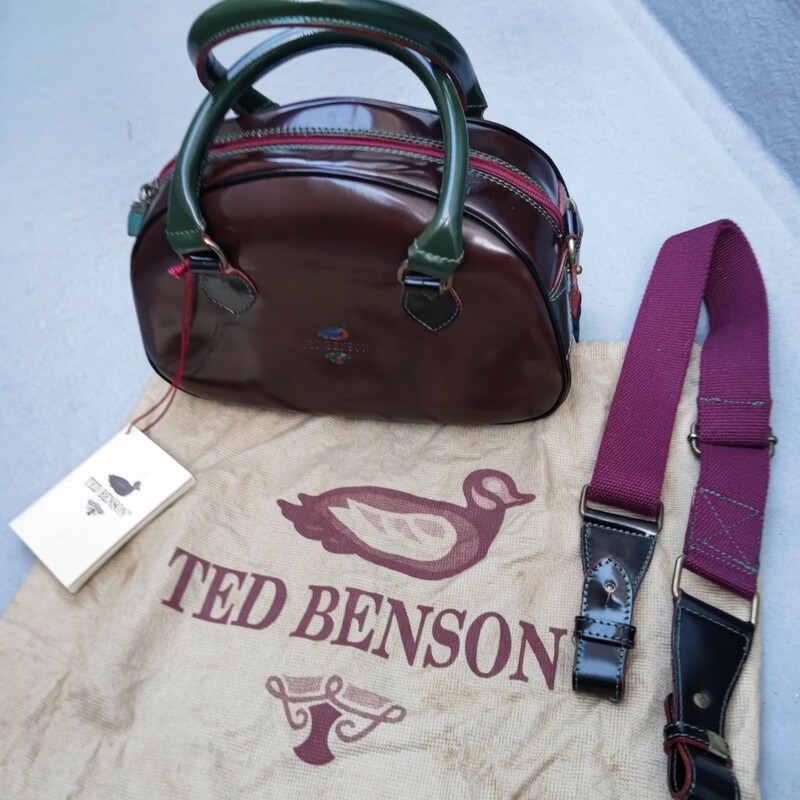 TED BENSON ミニボストンバッグ 革製品 ITALY 2way 手持ち、ショルダーバッグ 2wayバッグ 鴨 デコイ 鴨 レザーバッグ