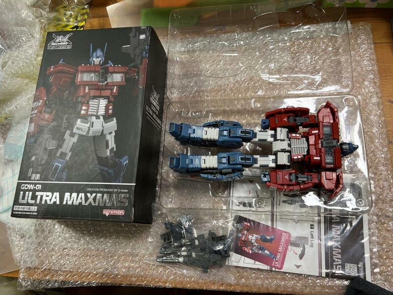 G-CREATION GDW-01 ULTRA MAXMAS / オプティマスプライム トランスフォーマー フィギア新品同様 箱痛み（小） 完品 送料無料 同梱可