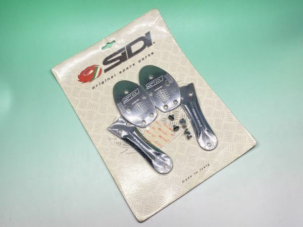 新品 SIDI カーボンソール スペアパーツ 交換用パーツ シディ 0322R2301/210