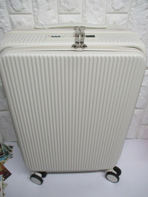 9/E573/未使用 キャリーケース スーツケース 旅行カバン 白 W360×H570×D230 ダイヤルロック ホワイト