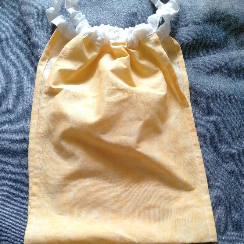 ふんどしパンツ 　紐最大100ｃｍ　面積たて30×横23ｃｍぐらい　黄色のムラ柄　シーチング綿