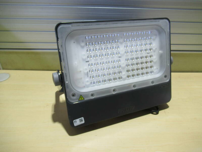 NT022903　未使用　東芝　Philips　LED小型投光器　BVP432-230CWXB　昼白色　個数あり
