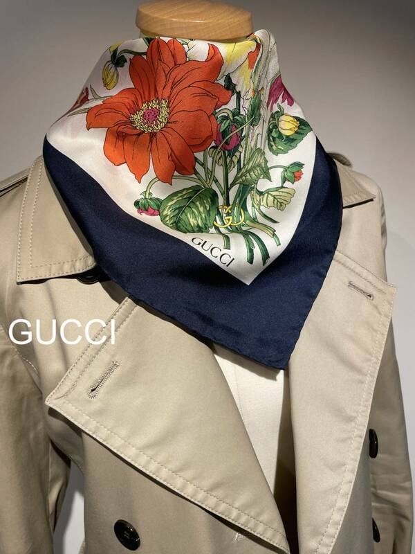 【極美品】GUCCI グッチ スカーフ シルク100％ 絹 フローラ 花柄 オールドグッチ ヴィンテージ【送料無料】