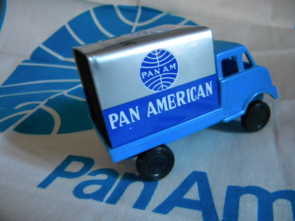 当時物 ★★PAN AMERICAN パンナム Pan Am 41㎝ クロス＆ブリキ製 !! トラック 飛行機 空港 パンアメリカン航空★★未使用デッドストック品