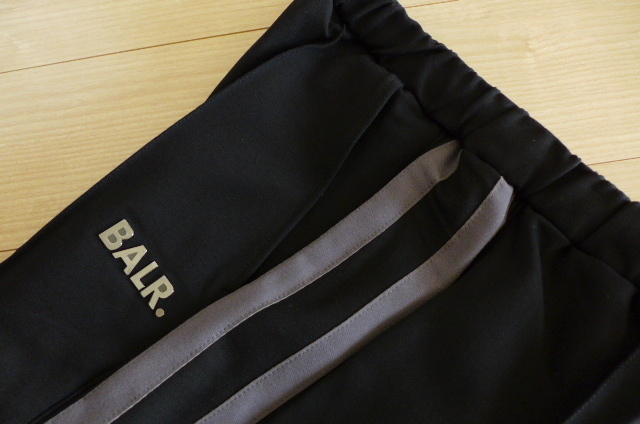 新品 即決 BALR. ボーラー トラックパンツ スウェットパンツ ストレッチ ジャージ メタルロゴ JetBlack サイズL 美しいシルエット